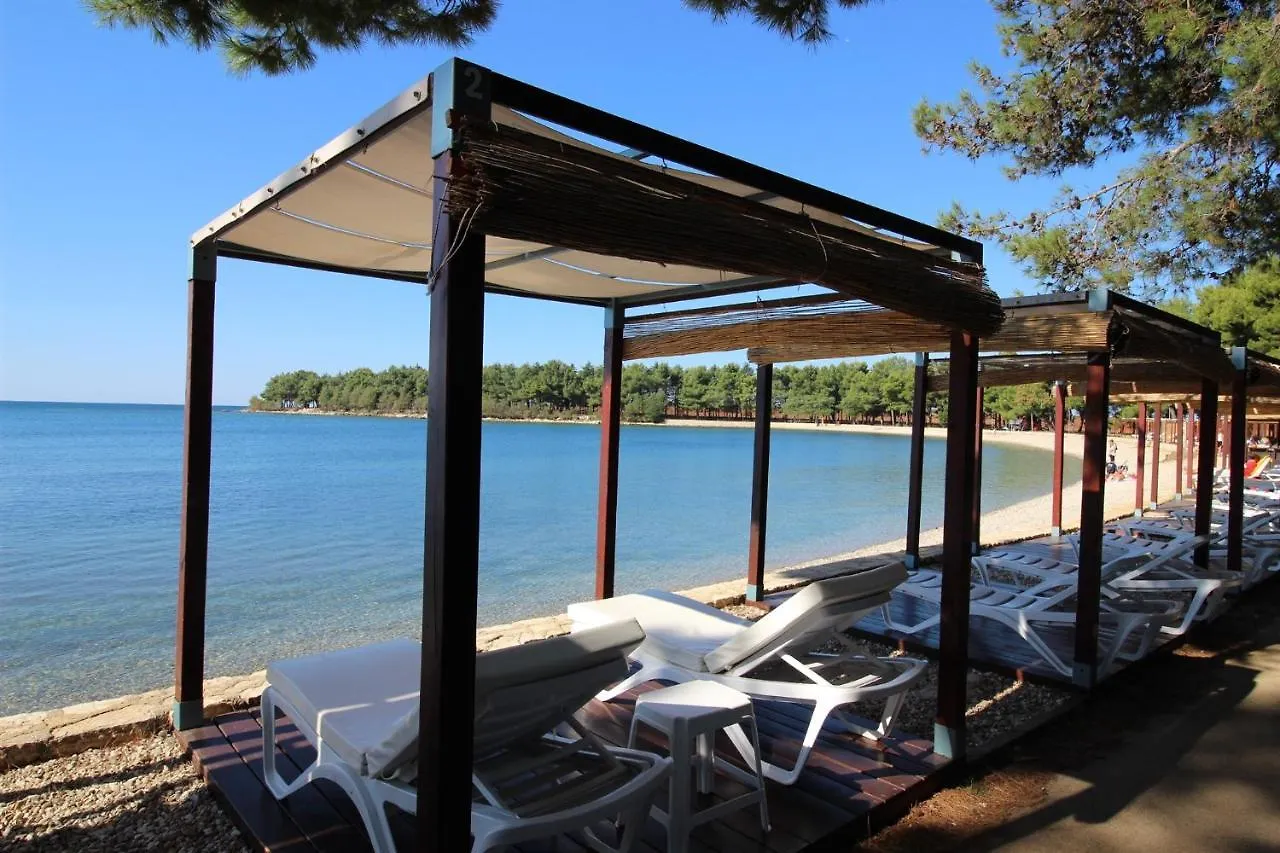 Monika 2 Pax Apartman Novigrad Istria