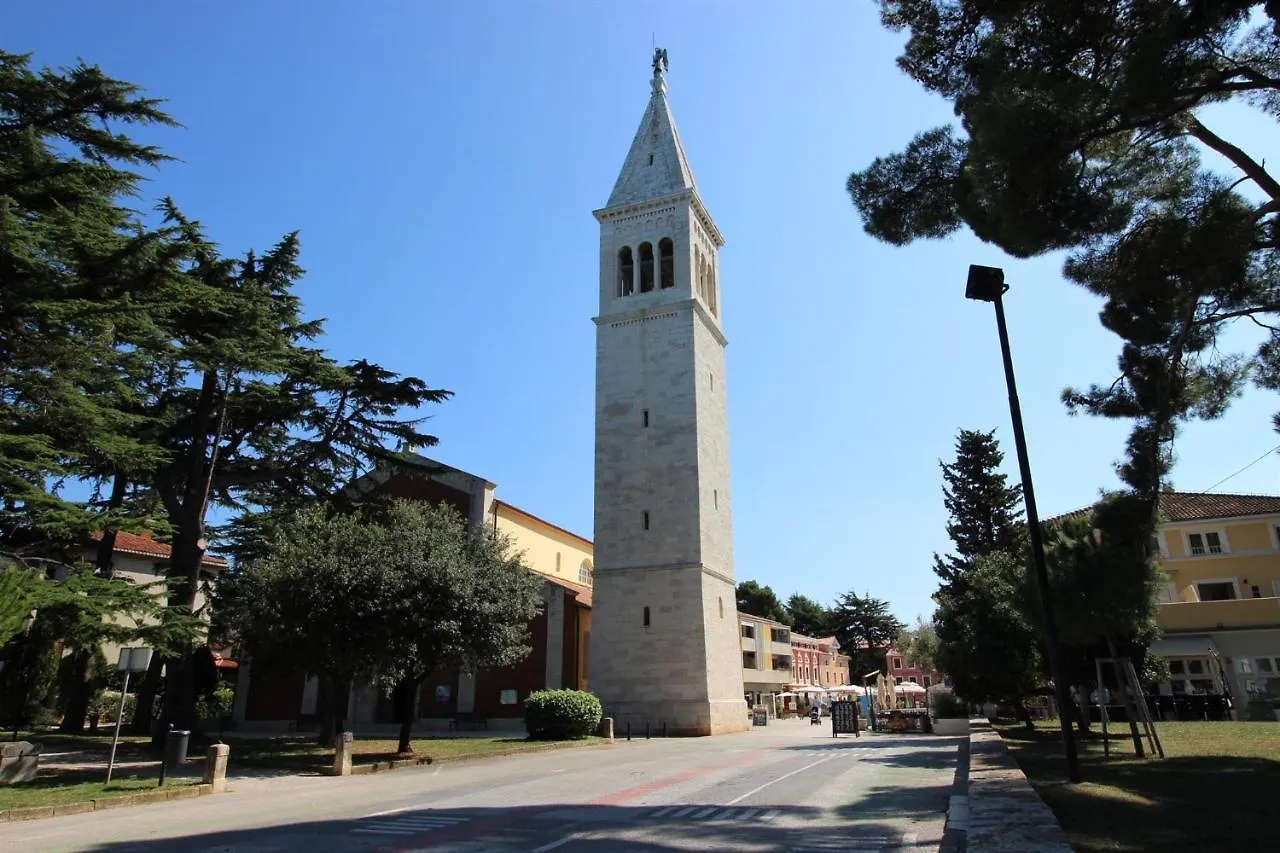 Monika 2 Pax Apartman Novigrad Istria