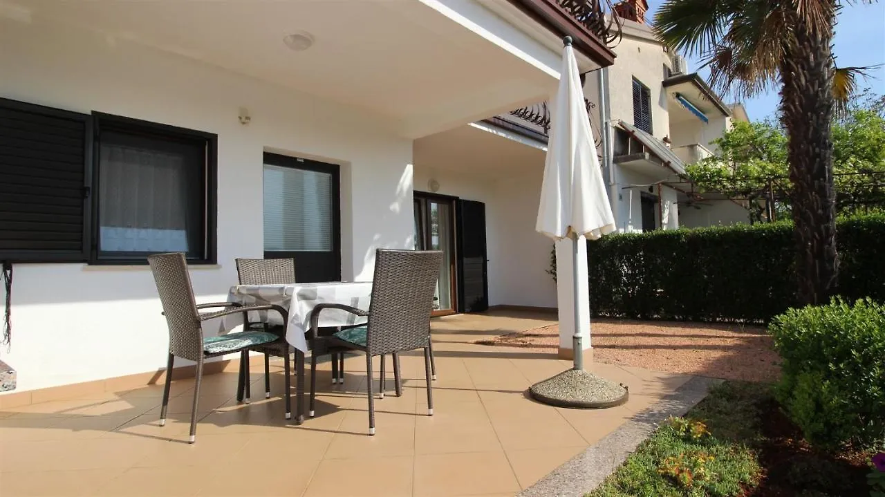 Monika 2 Pax Apartman Novigrad Istria 0*,  Horvátország